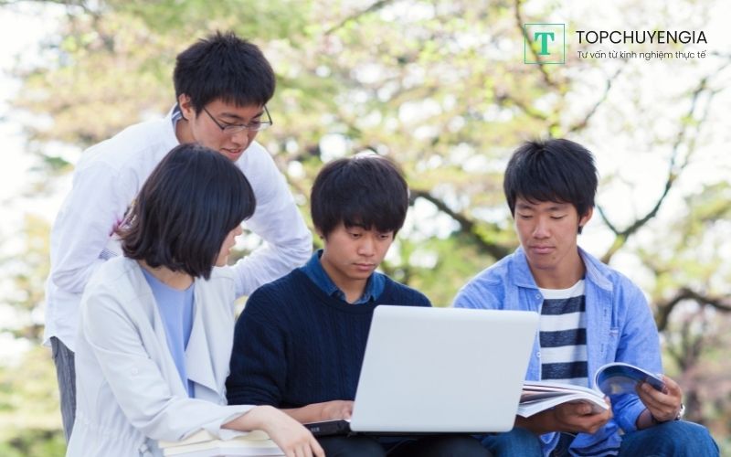 học thạc sĩ ở Nhật hết bao nhiêu tiền