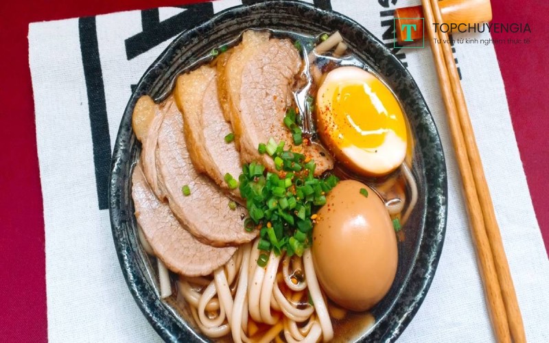 15 món ăn nổi tiếng Nhật Bản Undon