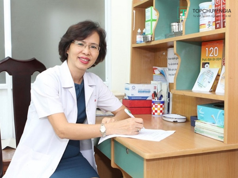Bác sĩ dinh dưỡng Nguyễn Thị Hoa