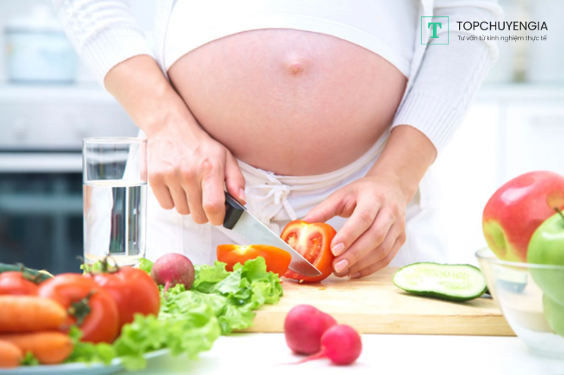 nhu cầu dinh dưỡng 3 tháng đầu thai kỳ