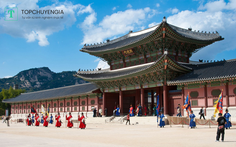 Cung điện lớn và nổi tiếng nhất Hàn Quốc