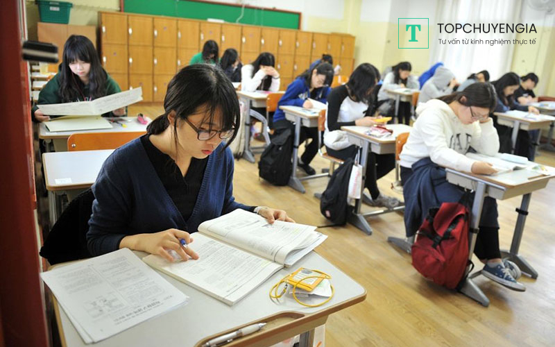 Môi trường thực tế của học sinh cấp 3 ở Hàn